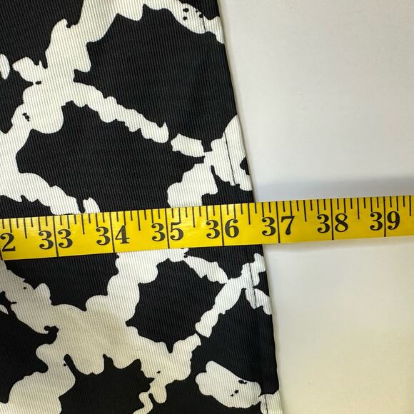 Tabitha Black & White Geometric Sleeveless Fit & Flare Dress - Size 6 - Picture 9 of 11